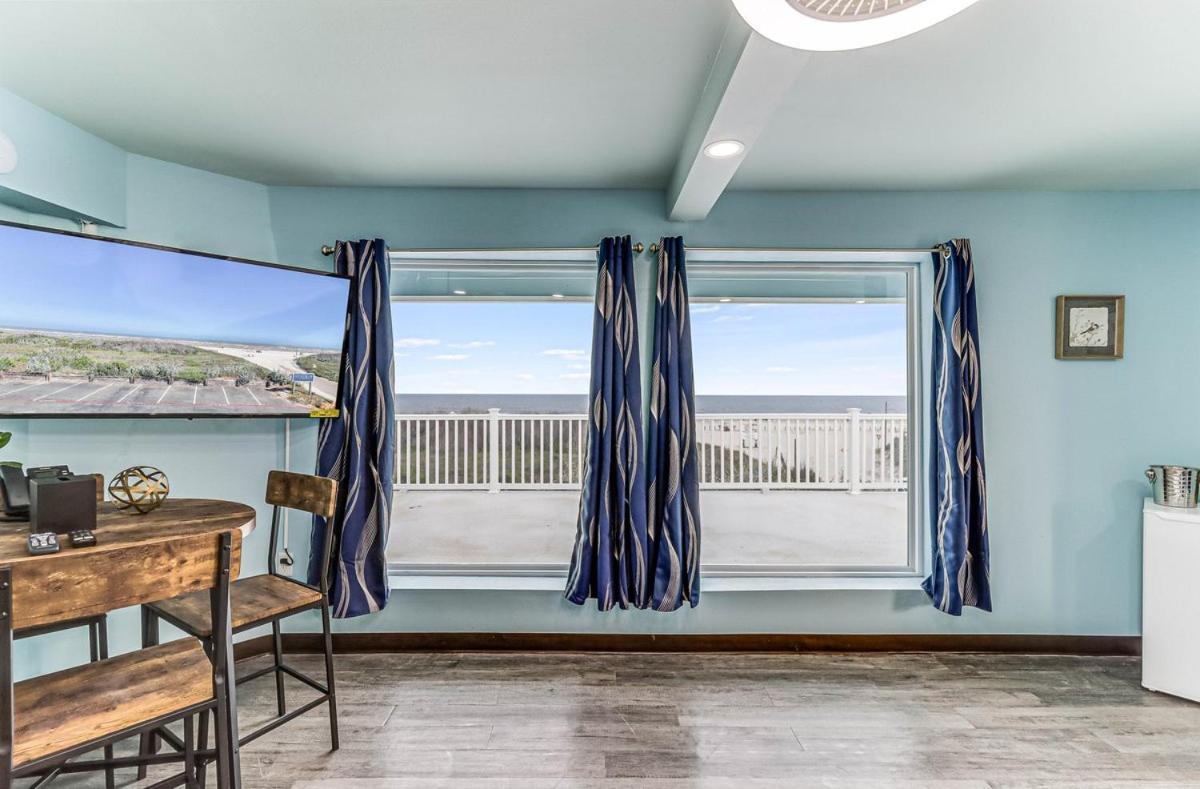 Seaside Boutique Hotel, Waves At Your Doorstep 阿兰瑟斯港 外观 照片