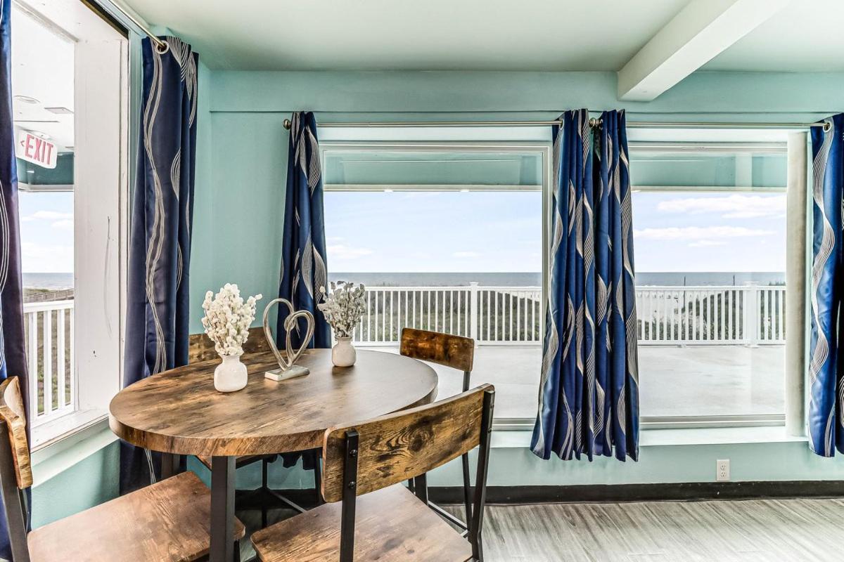 Seaside Boutique Hotel, Waves At Your Doorstep 阿兰瑟斯港 外观 照片
